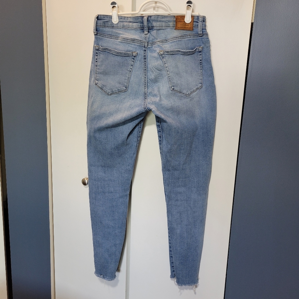 Lucky Brand Hayden jeans - Picture 2 of 6
